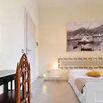 Santi E Saraceni Bed & Breakfast