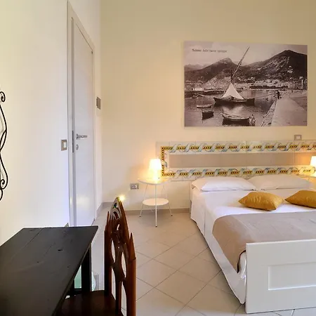 Santi E Saraceni Отель типа 